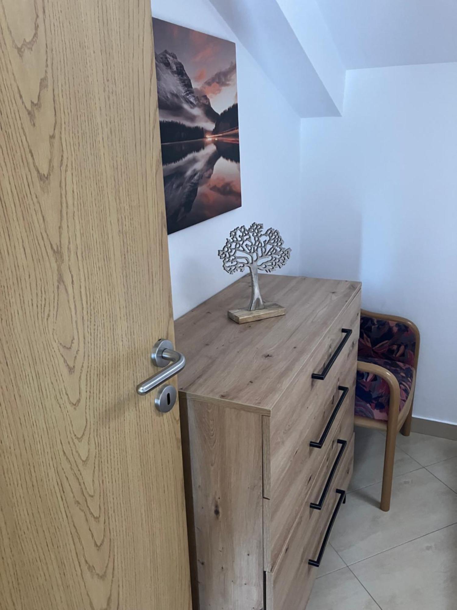 Apartman Voch Замбратия Екстериор снимка